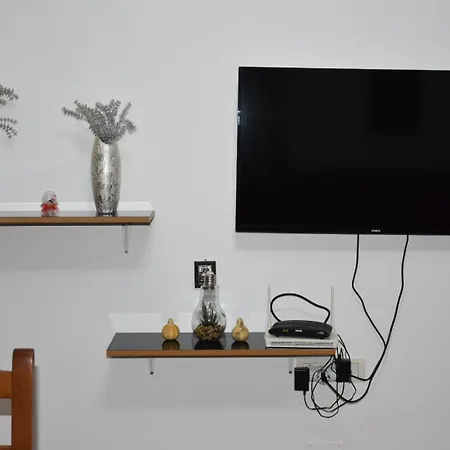 Apartamento Leo Përmet